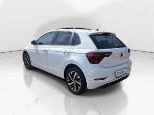 Volkswagen Polo hatch 1.0TSI Life manual - Image 5
