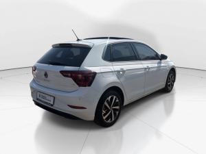 Volkswagen Polo hatch 1.0TSI Life manual - Image 7