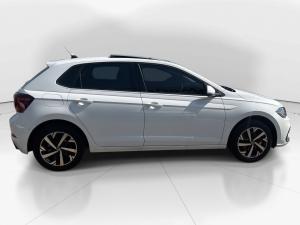 Volkswagen Polo hatch 1.0TSI Life manual - Image 8