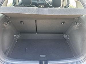 Volkswagen Polo hatch 1.0TSI Life manual - Image 10