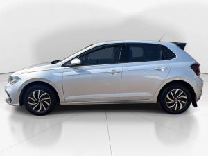 Volkswagen Polo hatch 1.0TSI Life manual - Image 4