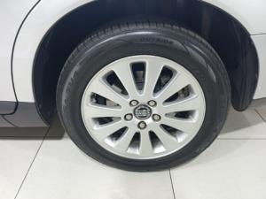 Volvo S40 1.8i - Image 19