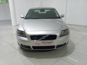 Volvo S40 1.8i - Image 5