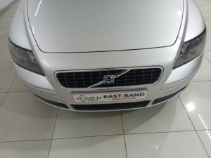 Volvo S40 1.8i - Image 9