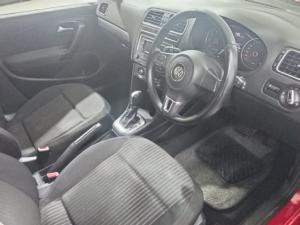 Volkswagen Polo sedan 1.6 Comfortline auto - Image 13