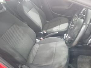 Volkswagen Polo sedan 1.6 Comfortline auto - Image 17