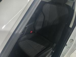 Mitsubishi Triton 2.4DI-D double cab 4x4 auto - Image 17