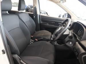 Suzuki Ertiga 1.5 GA - Image 9