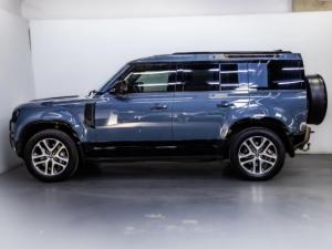 Land Rover Defender 110 D350 X-Dynamic HSE - Image 4