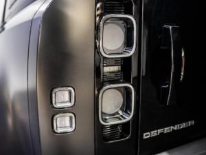 Land Rover Defender 110 V8 Carpathian Edition - Image 15