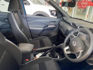 Nissan Magnite 1.0 Visia manual - Image 5
