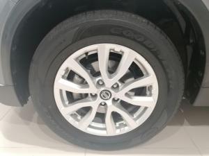 Nissan X-Trail 2.5 4x4 Acenta Tech - Image 8