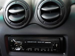 Nissan NP200 1.6i safety pack (aircon) - Image 15
