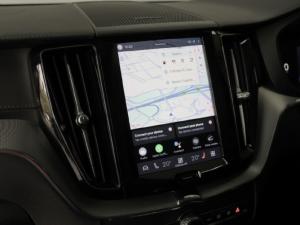 Volvo XC60 B5 AWD Plus Dark - Image 19
