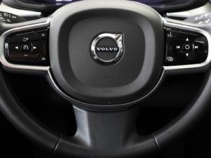 Volvo XC60 B5 AWD Plus Dark - Image 20