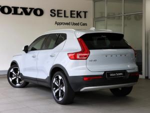 Volvo XC40 D4 AWD Momentum - Image 14