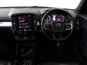 Volvo XC40 D4 AWD Momentum - Image 15