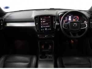 Volvo XC40 D4 AWD Momentum - Image 9