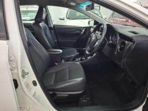 Toyota Corolla Quest 1.8 Prestige auto - Image 12