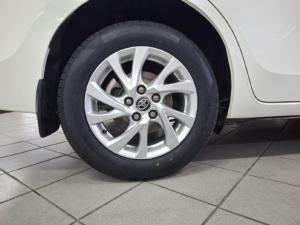 Toyota Corolla Quest 1.8 Prestige auto - Image 7