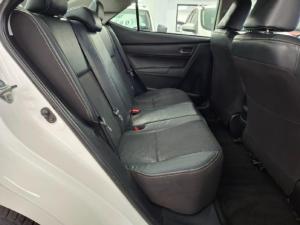 Toyota Corolla Quest 1.8 Prestige auto - Image 9