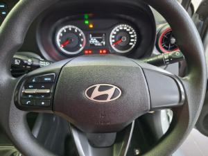 Hyundai Grand i10 1.0 Premium hatch - Image 15