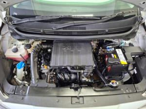 Hyundai Grand i10 1.0 Premium hatch - Image 17