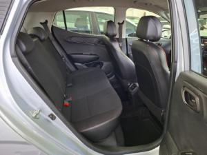 Hyundai Grand i10 1.0 Premium hatch - Image 6