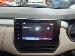 Renault Triber 1.0 Evolution - Image 16
