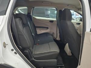 Renault Triber 1.0 Evolution - Image 8