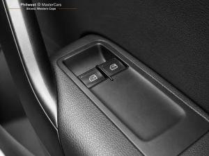 Volkswagen Polo Vivo hatch 1.4 Trendline - Image 20