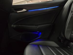 Volkswagen Golf 1.4TSI R-Line Plus - Image 8