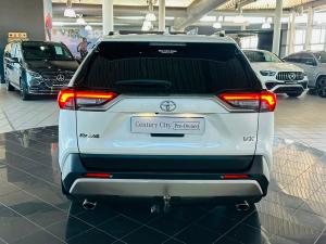 Toyota RAV4 2.0 VX (de-spec 21) - Image 12