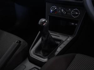 Volkswagen Polo hatch 1.0TSI - Image 22