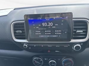 Hyundai Venue 1.0T Fluid auto - Image 19