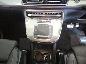 Mercedes-Benz V-Class V300d Exclusive - Image 12