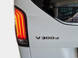 Mercedes-Benz V-Class V300d Exclusive - Image 20