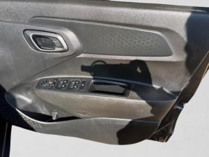 Hyundai Exter 1.2 Executive auto - Image 10