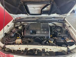 Toyota Hilux 3.0D-4D double cab 4x4 Raider Dakar edition - Image 17