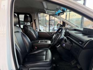 Hyundai Staria 2.2D Executive automatic - Image 18