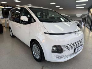 Hyundai Staria 2.2D Executive automatic - Image 6