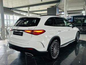 Mercedes-Benz GLC GLC220d 4Matic AMG Line - Image 2