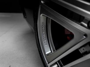 Mercedes-Benz S-Class S65 coupe - Image 12
