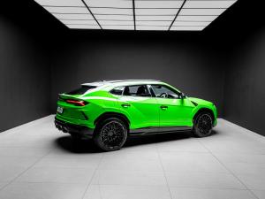 Lamborghini Urus Urus - Image 16