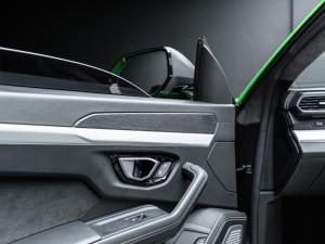 Lamborghini Urus Urus - Image 8