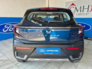 Mahindra XUV 3XO 1.2T MX2 auto - Image 5