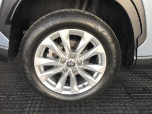 Toyota Corolla Cross 1.8 XS - Image 11