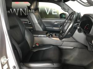 Toyota Land Cruiser 300 3.3D ZX - Image 12
