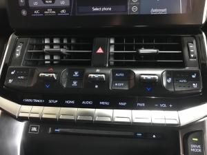 Toyota Land Cruiser 300 3.3D ZX - Image 14