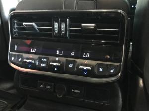 Toyota Land Cruiser 300 3.3D ZX - Image 20